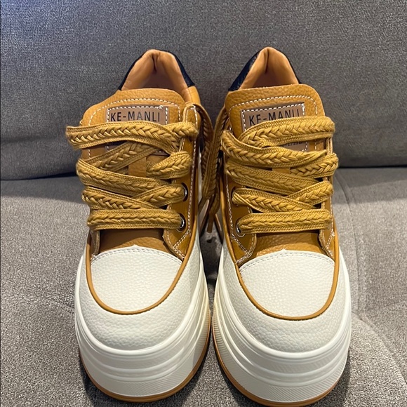 Chic Brown and White Platform Sneakers - Picture 4 of 6